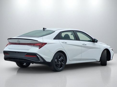 New 2026 Hyundai Elantra Sport w/ Cargo Package image 4