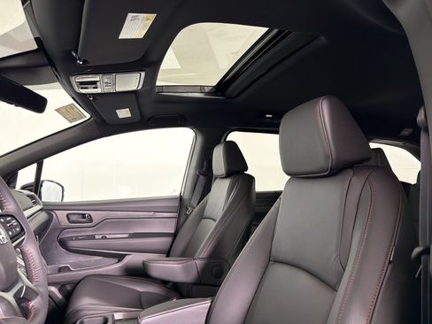 New 2026 Honda Odyssey Sport-L image 14
