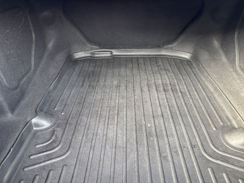 Used 2019 Chevrolet Camaro ZL1 image 31