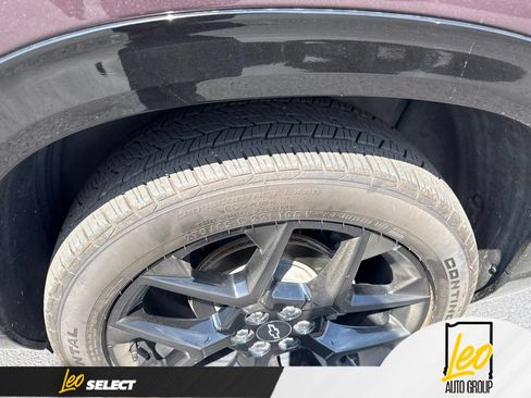 Used 2024 Chevrolet Traverse RS w/ LPO, Floor Liner Package AWD/4WD image 9