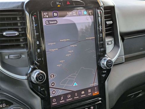 Used 2025 RAM 1500 Big Horn image 24