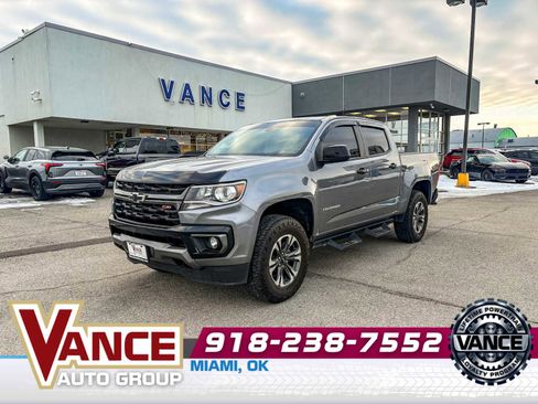 Used 2021 Chevrolet Colorado Z71 image 3
