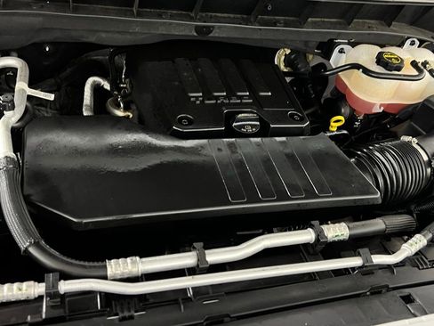 Used 2024 Chevrolet Silverado 1500 RST image 32