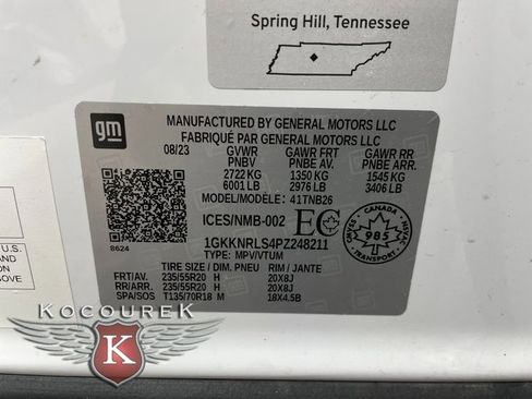 Used 2023 GMC Acadia SLE image 26