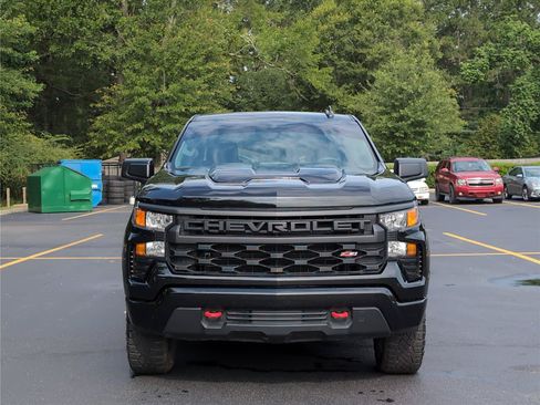 Used 2024 Chevrolet Silverado 1500 Custom Trail Boss AWD/4WD image 10
