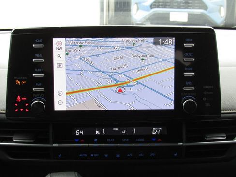 Certified 2024 Toyota Sienna XLE Woodland Edition AWD/4WD image 33