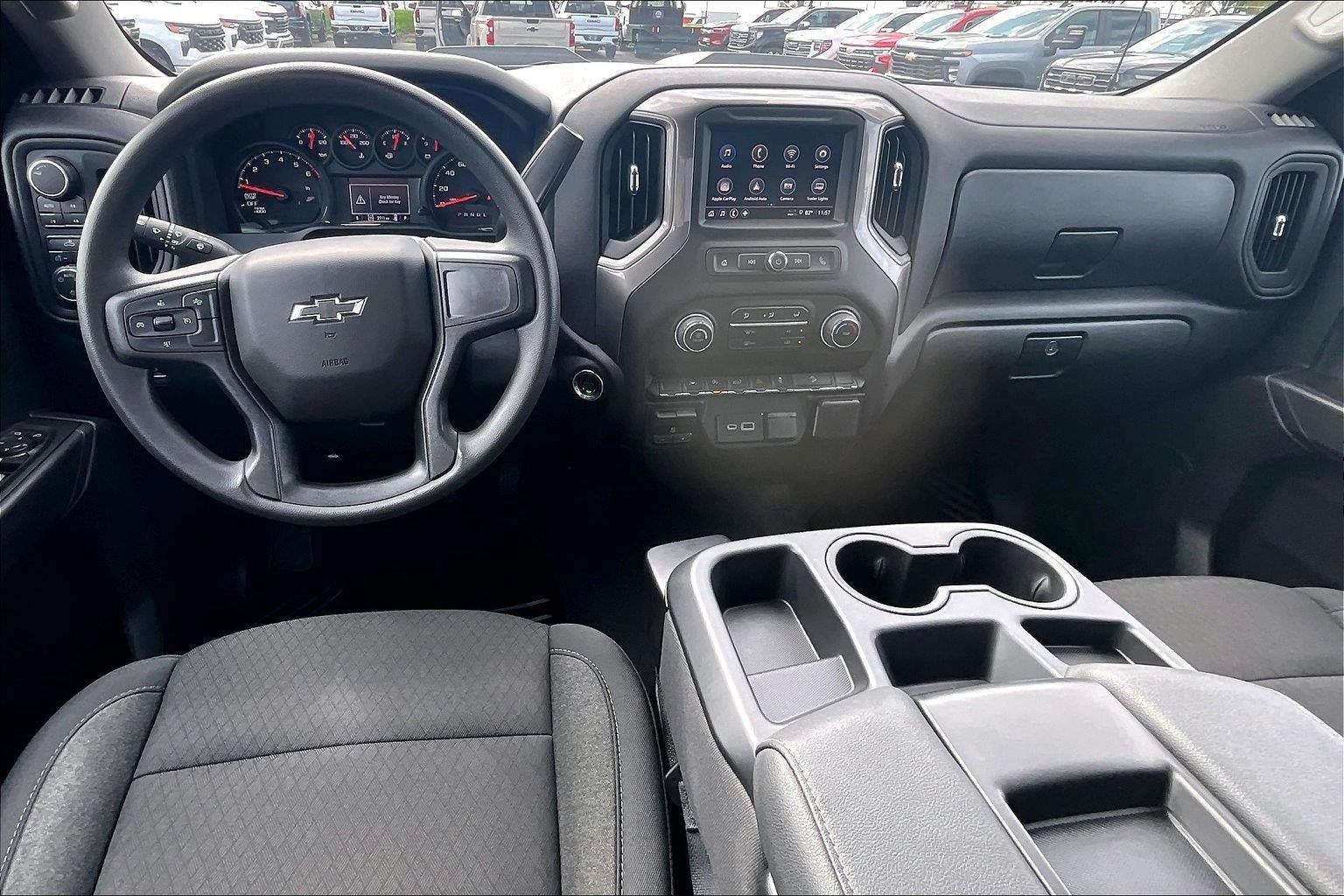 Used 2026 Chevrolet Silverado 1500 Custom Trail Boss AWD/4WD image 16