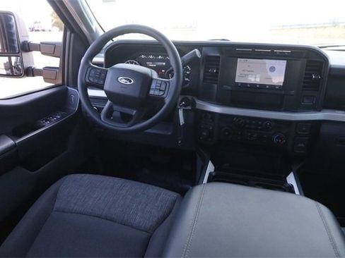 Certified 2023 Ford F250 XLT w/ FX4 Off-Road Package image 21