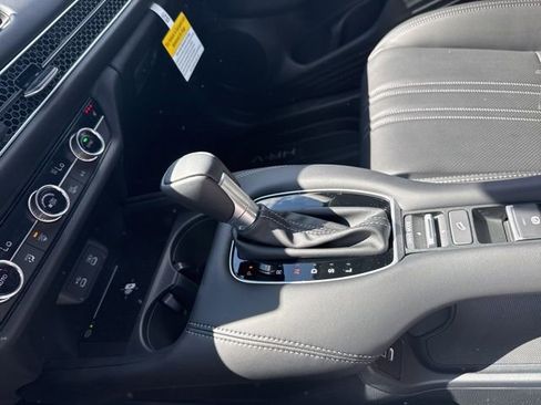 New 2026 Honda HR-V EX-L image 18