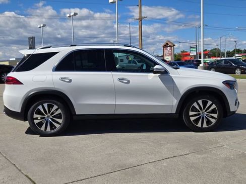 Used 2025 Mercedes-Benz GLE 450e 4MATIC image 47