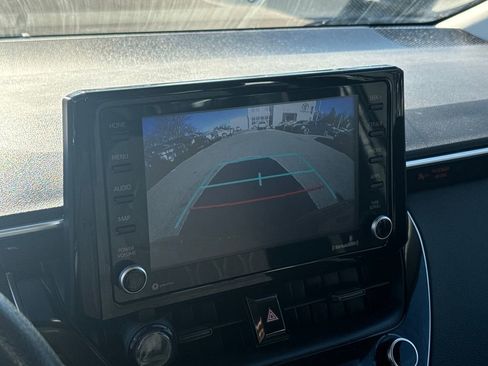 Used 2022 Toyota Corolla LE image 23