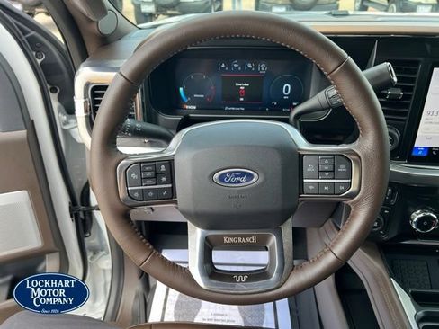 New 2026 Ford F350 4x4 Crew Cab DRW Super Duty image 32