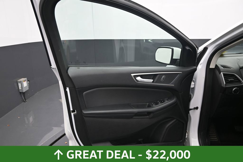 Used 2024 Ford Edge SEL AWD/4WD image 18