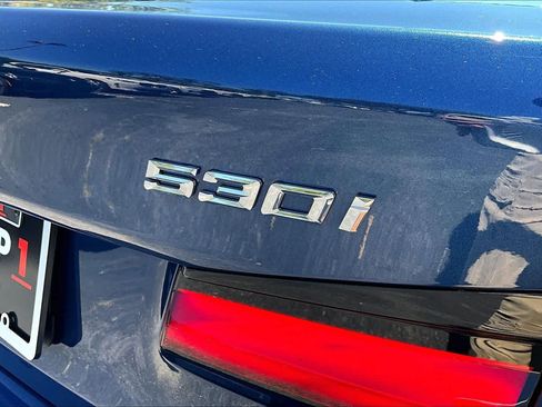 Certified 2023 BMW 530i w/ Premium Package RWD image 10