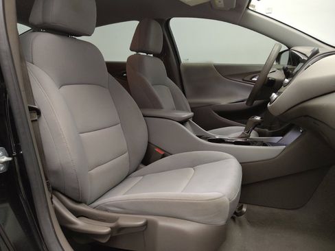 Used 2020 Chevrolet Malibu LS image 21