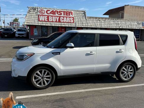 Used 2018 Kia Soul + FWD image 1