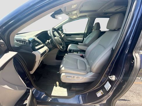 Used 2022 Honda Odyssey Touring image 23