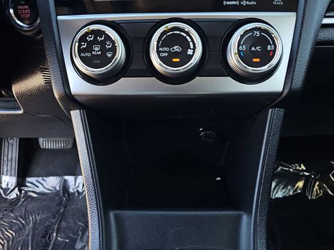 Used 2017 Subaru Crosstrek 2.0i Limited image 24