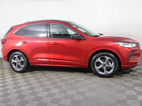 Used 2024 Ford Escape ST-Line FWD image 18