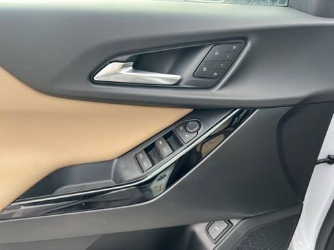 New 2026 Chevrolet Equinox ACTIV w/ Convenience Package III image 14