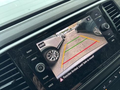 Used 2022 Volkswagen Atlas SEL image 10