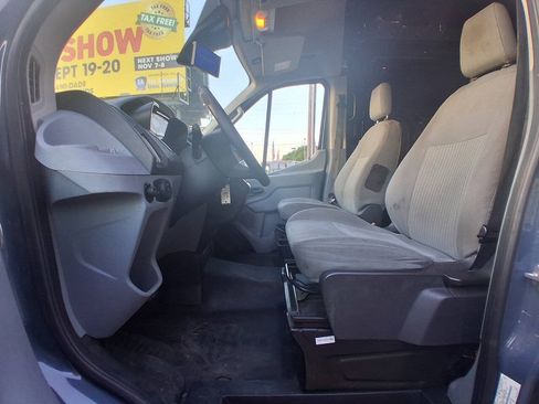 Used 2019 Ford Transit 250 148 High Roof Extended RWD image 10