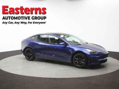 Used 2023 Tesla Model 3 Standard Range RWD image 42