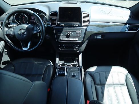 Used 2018 Mercedes-Benz GLE 350 4MATIC image 7