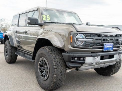 New 2025 Ford Bronco Raptor w/ Interior Carbon Fiber Pack AWD/4WD image 4