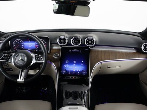 Used 2023 Mercedes-Benz C 300 Sedan image 8