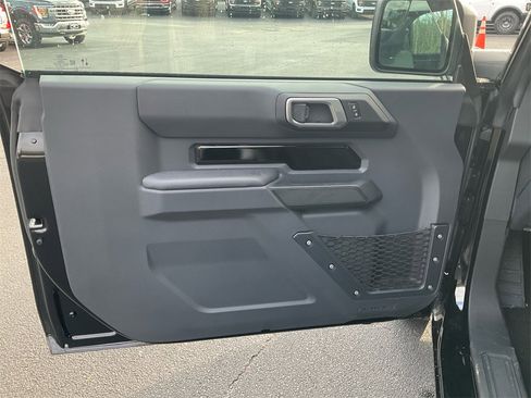New 2025 Ford Bronco 2-Door image 15