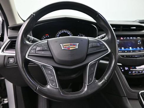 Used 2019 Cadillac XT5 Premium Luxury AWD/4WD image 13