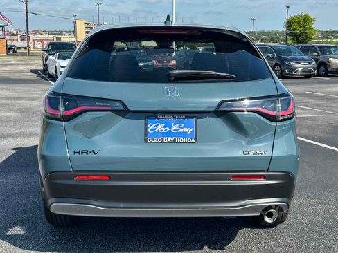 New 2027 Honda HR-V Sport image 7