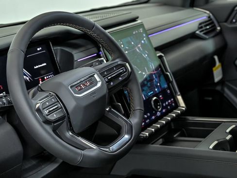 New 2027 GMC Acadia AT4 w/ Luxury Package AWD/4WD image 9