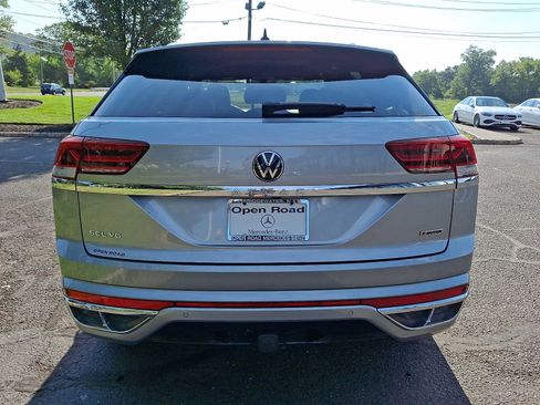 Used 2021 Volkswagen Atlas Cross Sport SEL R-Line AWD/4WD image 5