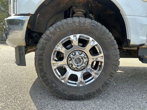 Used 2022 Ford F350 Lariat w/ Lariat Ultimate Package image 6