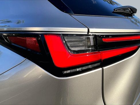 Used 2026 Lexus NX 350h AWD w/ Accessory Package (2T) image 27