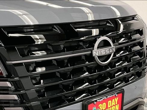New 2026 Nissan Pathfinder Platinum AWD/4WD image 15
