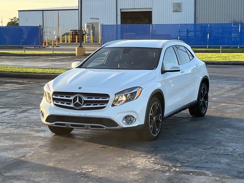 Used 2019 Mercedes-Benz GLA 250 image 3