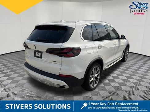 Used 2026 BMW X5 xDrive40i AWD/4WD image 6