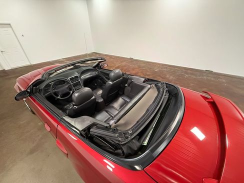 Used 2004 Ford Mustang GT RWD image 94