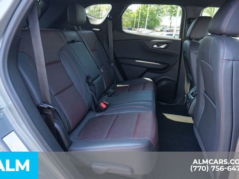Used 2025 Chevrolet Blazer RS FWD image 25