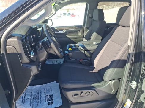 Used 2024 Chevrolet Silverado 1500 RST image 10