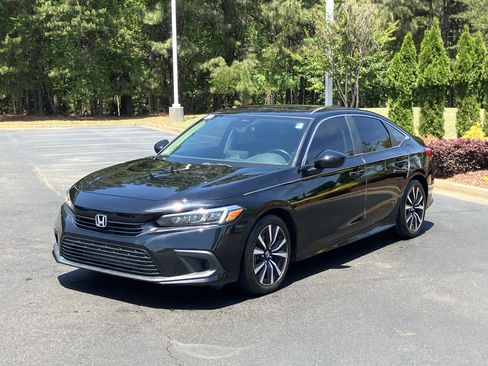 Certified 2024 Honda Civic EX image 6