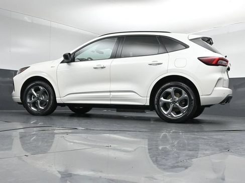 Certified 2024 Ford Escape ST-Line w/ Tech Pack #1 AWD/4WD image 42