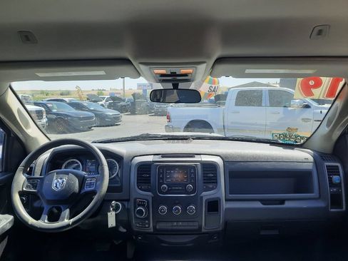Used 2019 RAM 1500 Express w/ Express Value Package AWD/4WD image 10