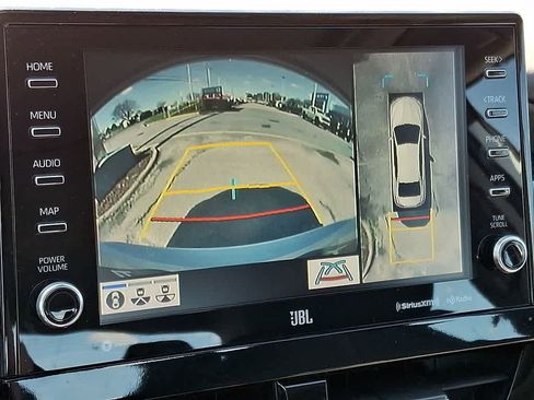 Used 2023 Toyota Camry XLE w/ Navigation Package image 18