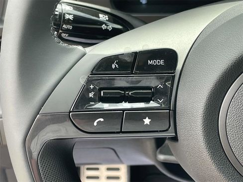 New 2025 Hyundai Elantra Sport image 21