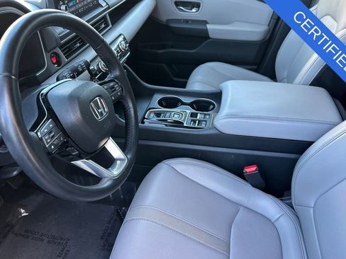 Certified 2025 Honda Pilot EX-L image 10