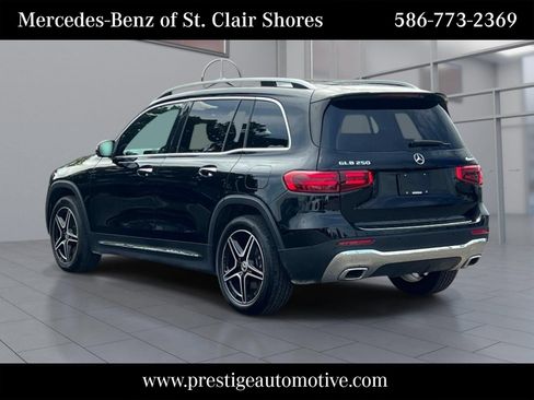 Used 2026 Mercedes-Benz GLB 250 4MATIC image 3